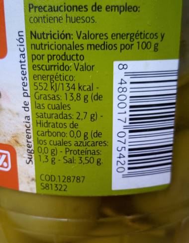 Aceitunas verdes con hueso de 134 calorias
